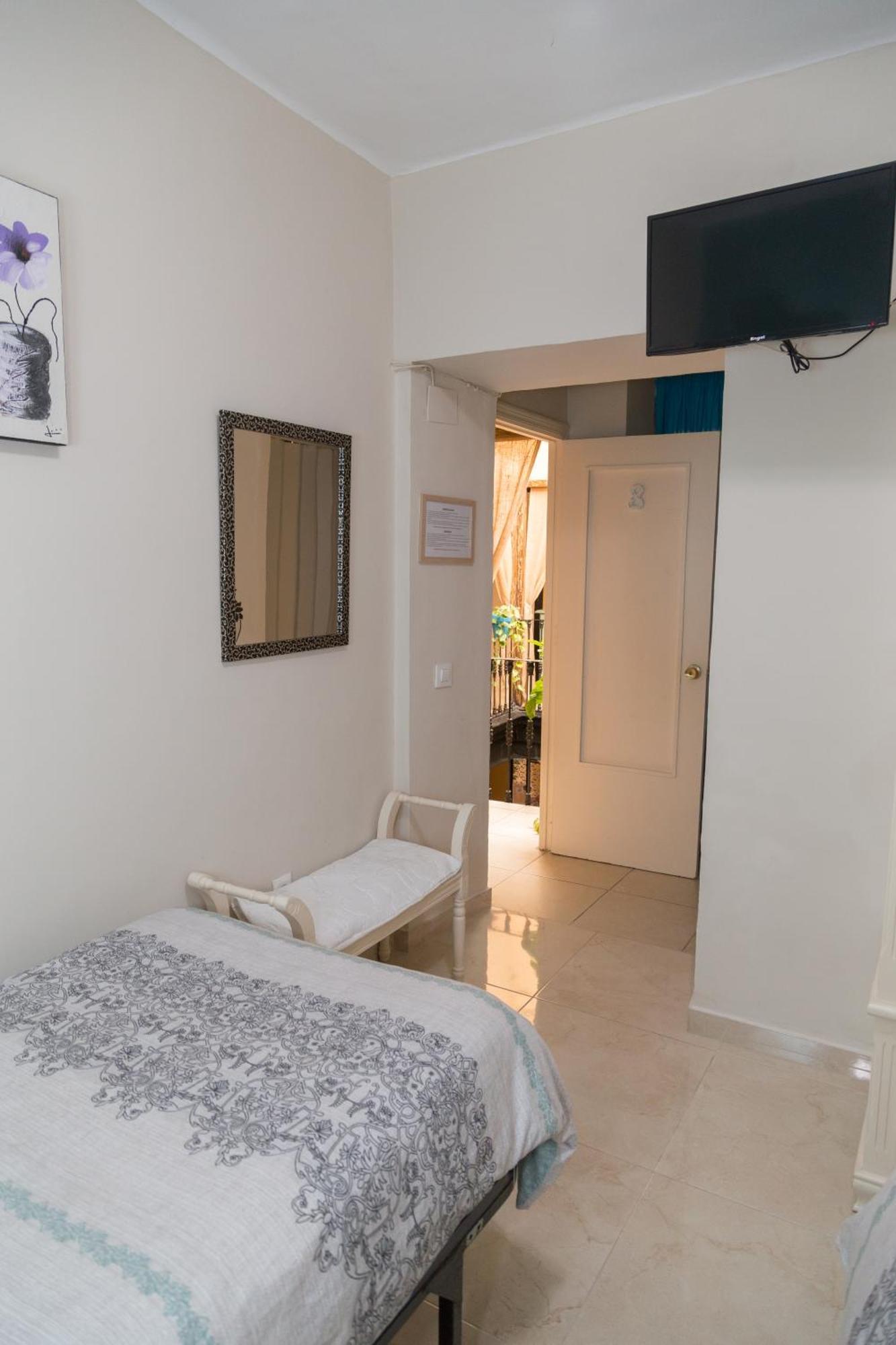 Pension Internacional Córdoba Habitación foto